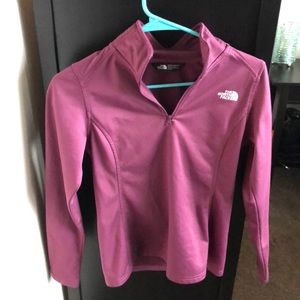 North Face 1/4 Zipper Top